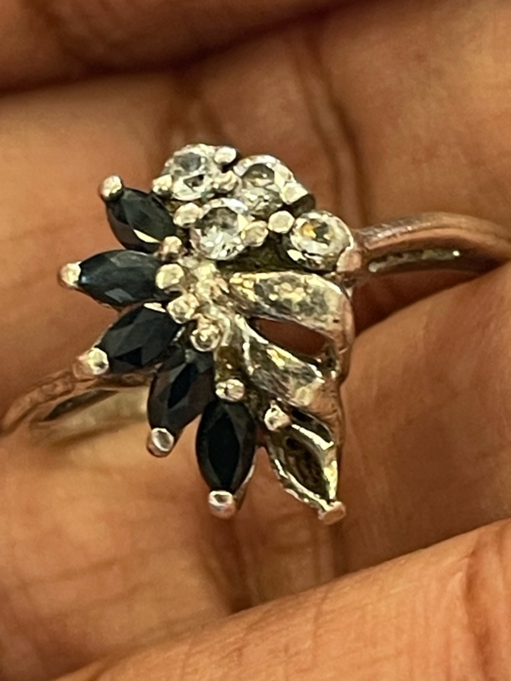 Real! Diamonds & Sapphires Ss Ring
